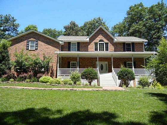 1st image of 168 Pleasant Pine Ln