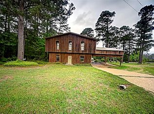 640 Pardee Rd, Campti, LA 71411