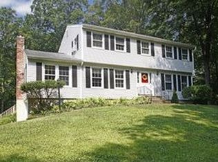 173 Hanover Rd, Newtown, CT 06470