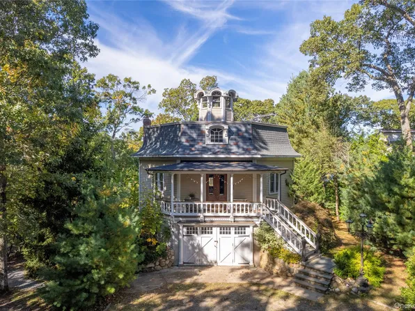 379 Wood Lane, Peconic, NY 11958