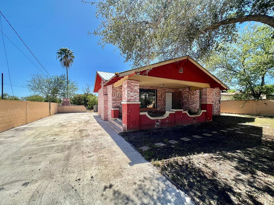 1st image of 1819 Piedra China St