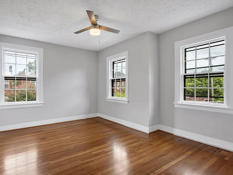 210 N Stafford Ave #21 — Photo 19