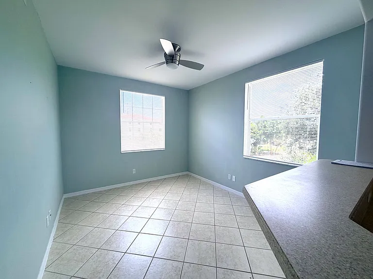 4013 Palm Tree Blvd #301 — Photo 9