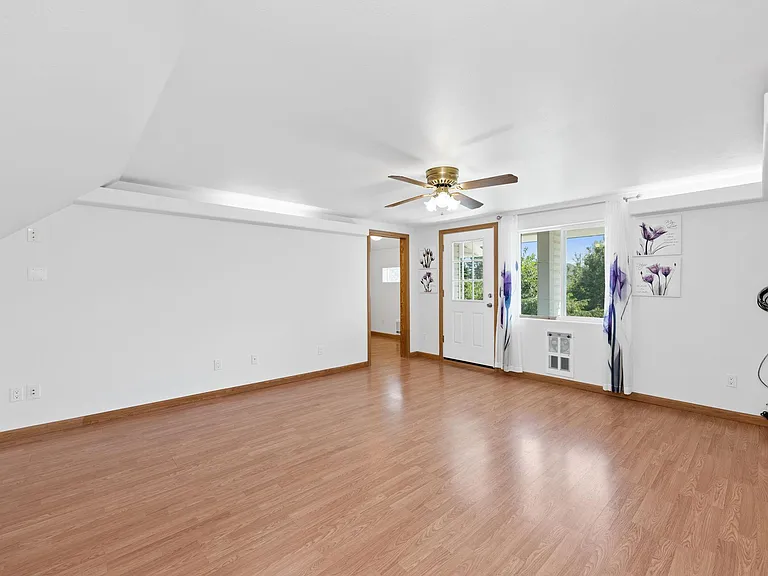 15906 E Broad Ave — Photo 15