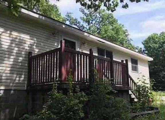 3rd image of 255 Littlefoot Ln