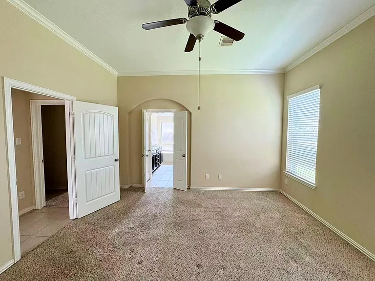 11015 Walts Run Ln — Photo 17