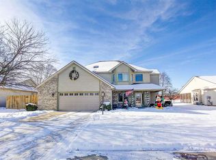 16135 Silver Shadow Ln, Huntertown, IN