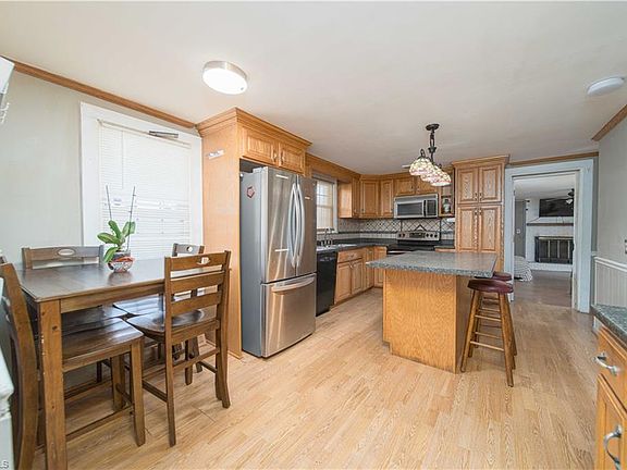 5th image of 5890 Norman Rd