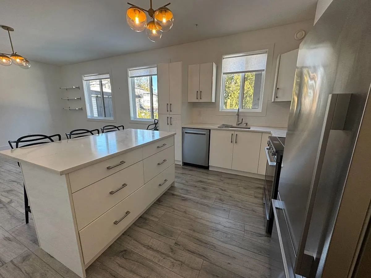 2 bed, 900 sqft, $1,875 — Photo 3