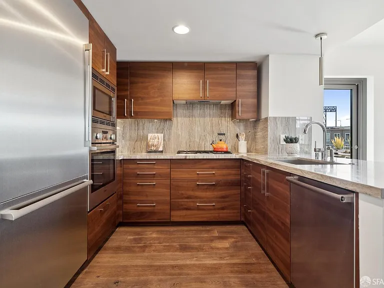 72 Townsend St #806 — Photo 18