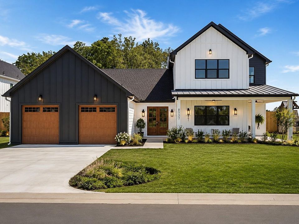1st image of 8707 Water Oak View Dr