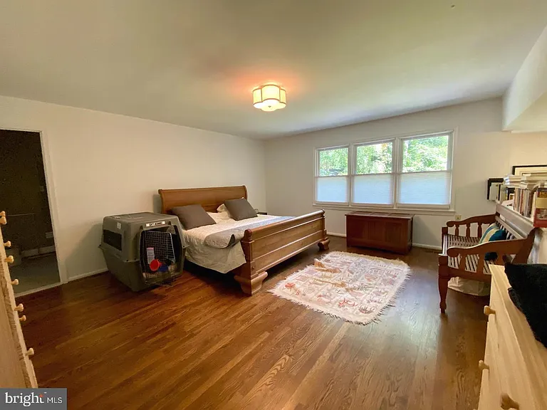 725 Forest Park Rd — Photo 11