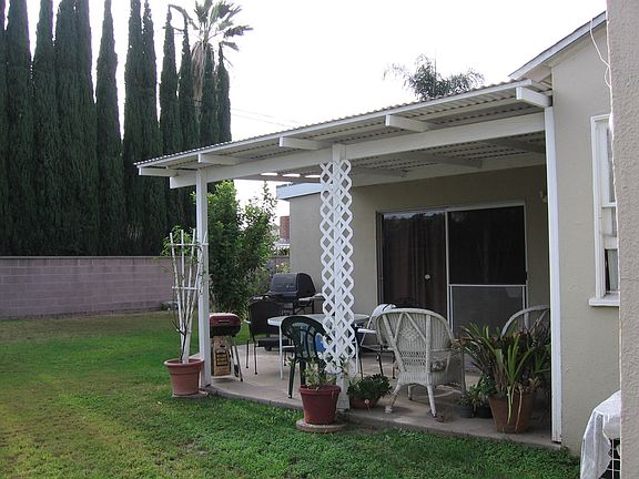 3rd image of 12052 Robert Ln