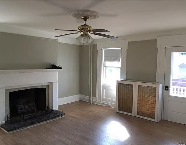 2nd image of 18 West St