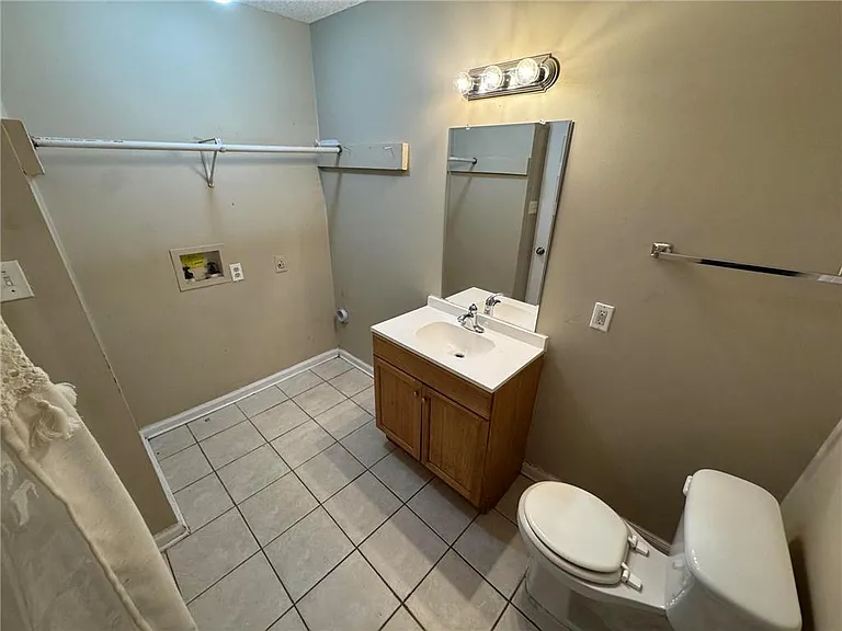 4670 Rosewood Dr — Photo 18