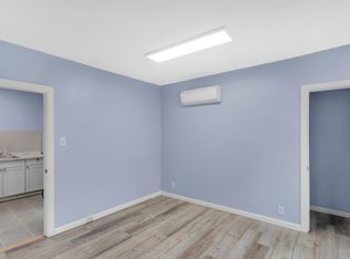 2301 Murray Ave #1, Pittsburgh, PA 15217