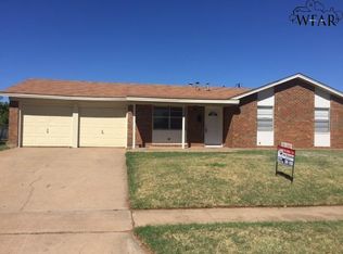 4007 Hooper Dr, Wichita Falls, TX 76306
