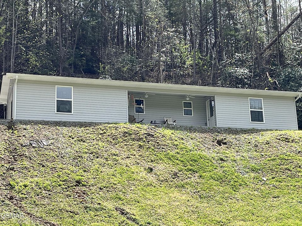 1st image of 1714 Laurel Ln