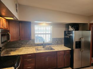 3206 River Grove Dr, Tampa, FL 33610