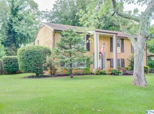 2616 Valley Brook Dr NE, Huntsville, AL 35811