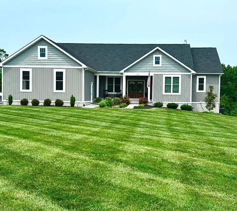 1st image of 1015 Redbud Rd