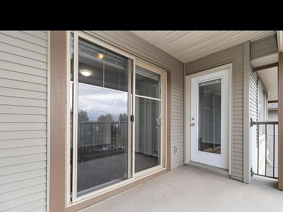 4th image of 45559 Yale Rd