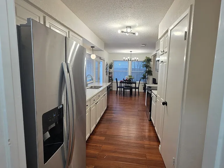 1805 Eastfield Dr — Photo 32