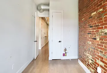 Rented by MADEHOME