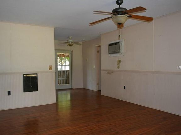 2nd image of 1030 Beach Ln