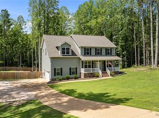 8711 Thomas Jefferson Way, Gloucester, VA 23061