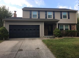 7701 Creekside Ct, Fishers, IN 46038