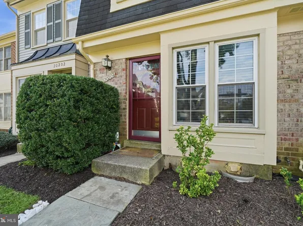 20204 Ravensdale Ct, Gaithersburg, MD 20886