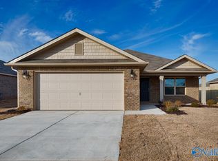 162 Tobin Ln, Hazel Green, AL 35750