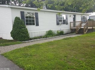 36 Timberview Dr, Skowhegan, ME 04976