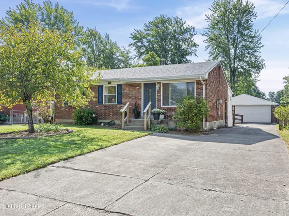 445 Prairie Dr, Louisville, KY 40229