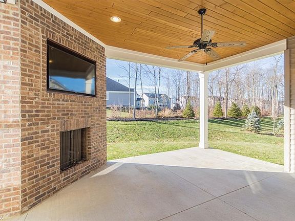 2nd image of 9387 Grace Dr