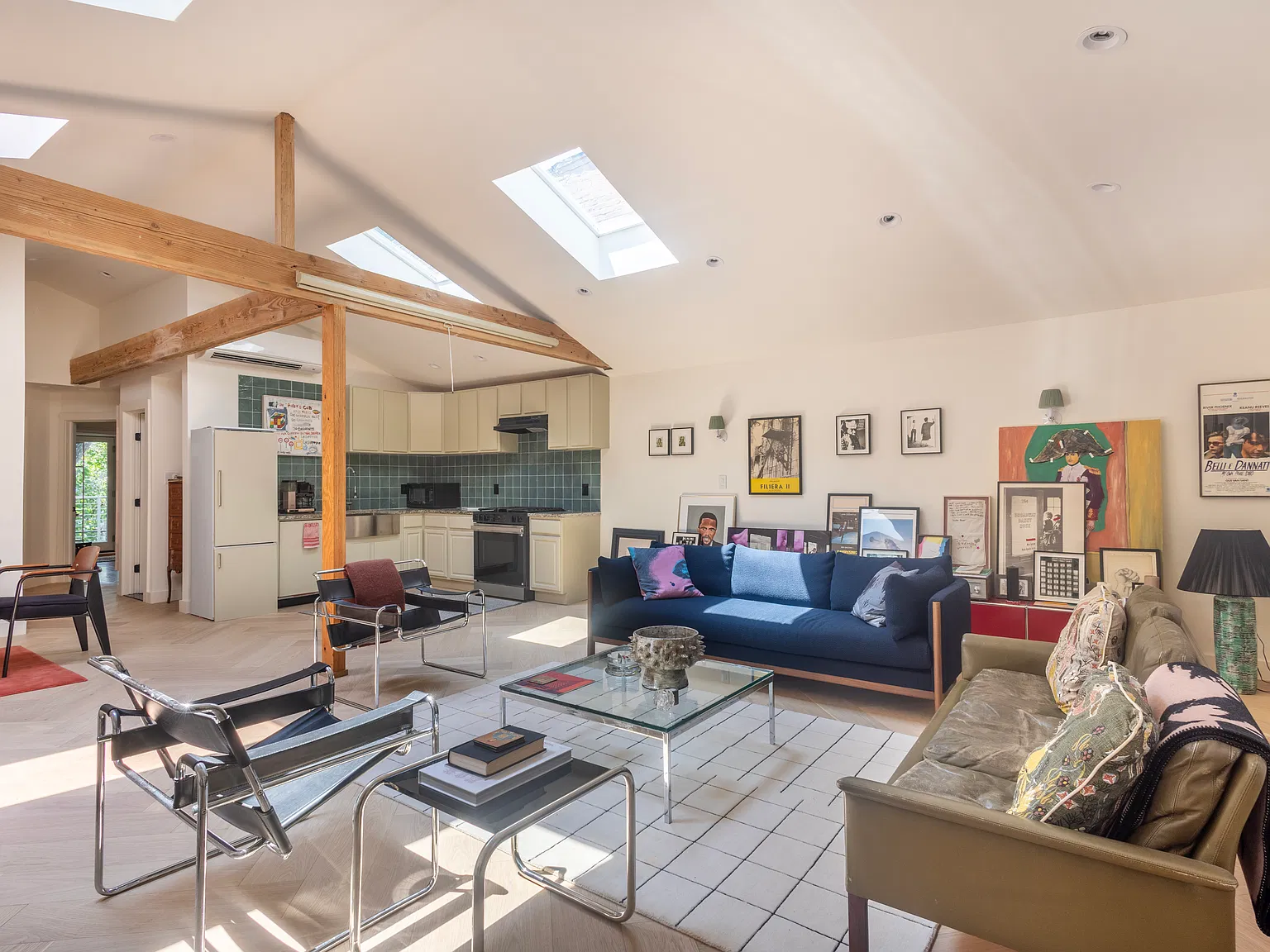 776 Putnam Avenue — Photo 3