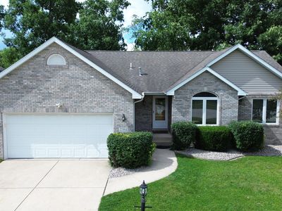 2784 Barberry Dr, Hobart, IN, 46342