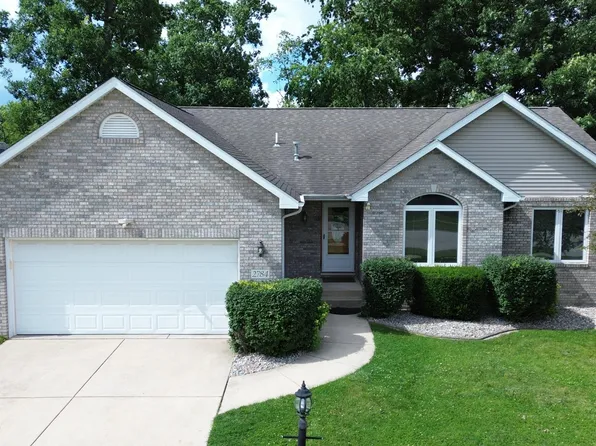 2784 Barberry Dr, Hobart, IN 46342