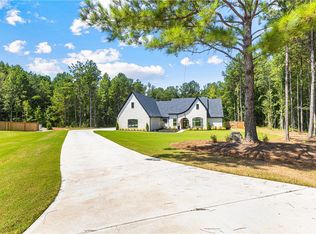 5205 Mary Olive Rd, Opelika, AL 36801
