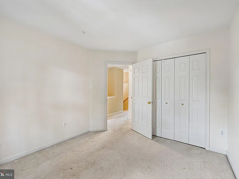 1724 Emory St — Photo 27