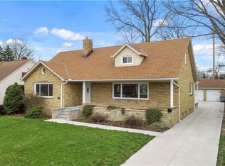 1613 Tuxedo Ave, Parma, OH 44134