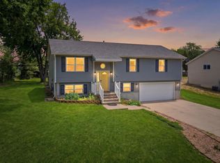 926 Nicholson Rd, Chapman, KS 67431
