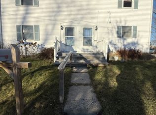 13 Achorn St #1, Rockland, ME 04841