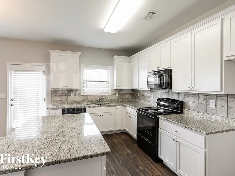 2142 Massey Ln — Photo 5