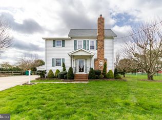 8 Deerfield Rd, Elmer, NJ 08318