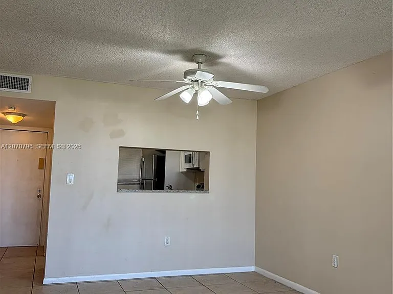 10865 SW 112th Ave #313 — Photo 2