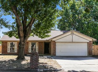 3924 Windflower Ln, Fort Worth, TX 76137