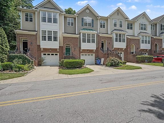 3rd image of 5453 Crescentview Pkwy