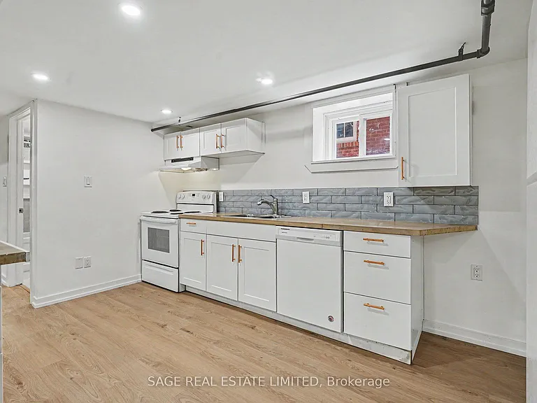 10 Fir Ave #5 — Photo 13